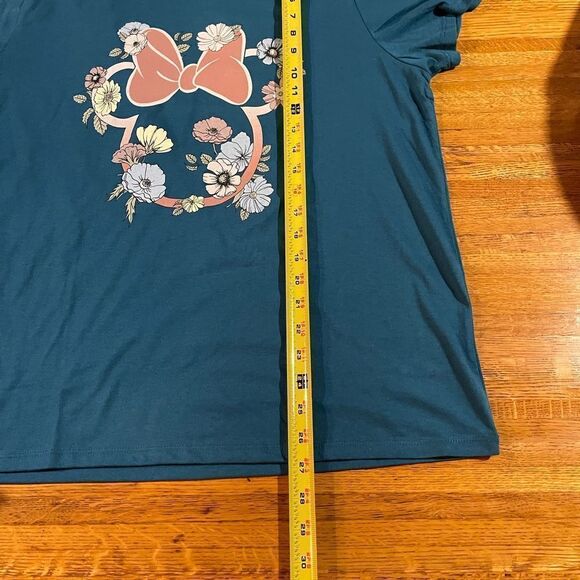Disney Minnie Mouse Top size XL NWT - Picture 6 of 6